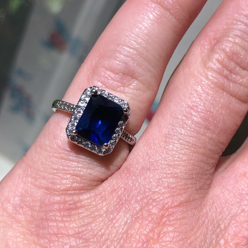 Sapphire Cubic Zirconia Ring (stamped 925) - Picture 2 of 7